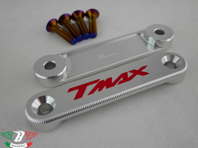 T-MAX 530 2014款 凹字點漆土除裝飾片